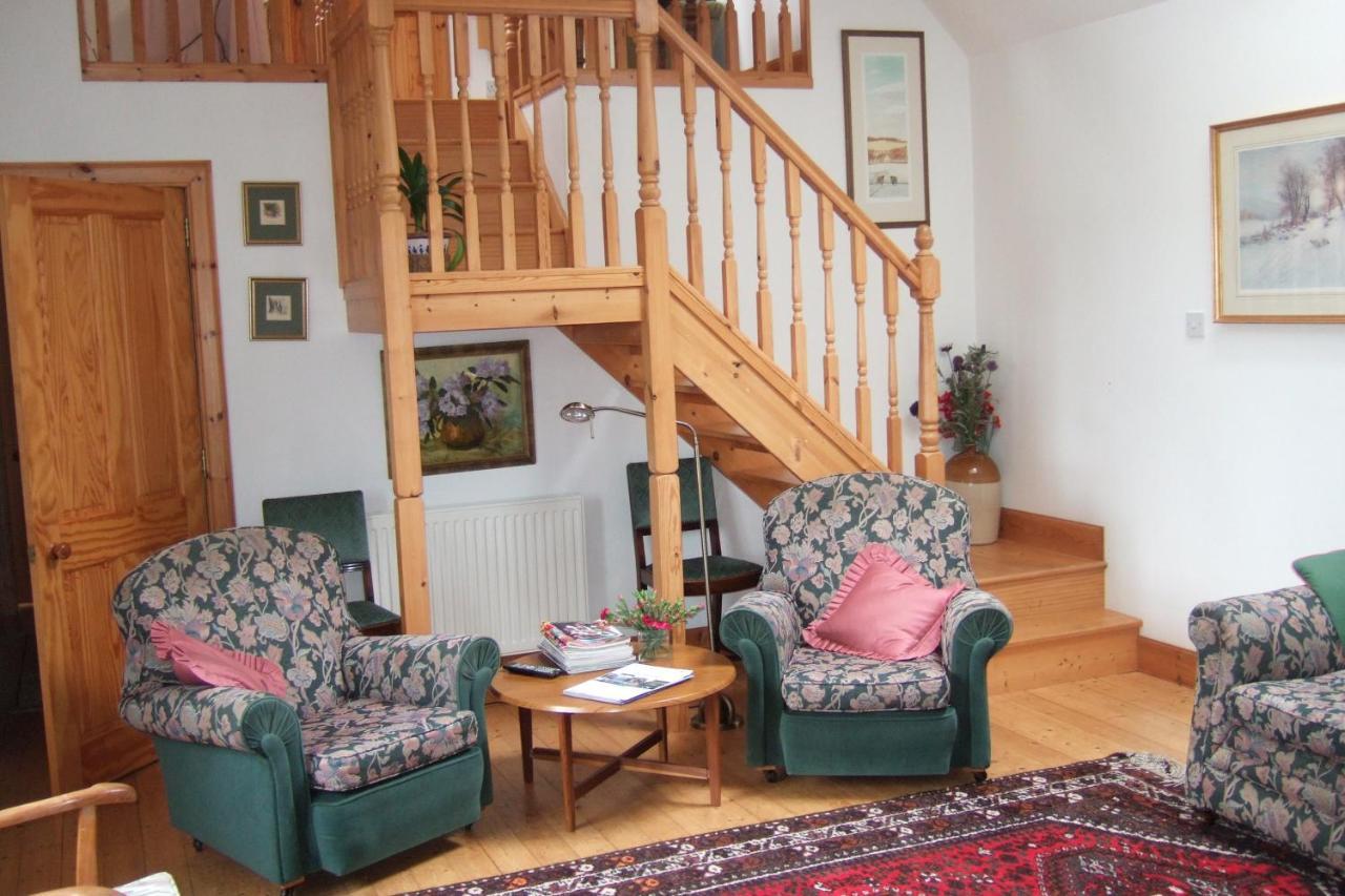 Tomnagairn Cottage ดังเคลด์ ภายนอก รูปภาพ